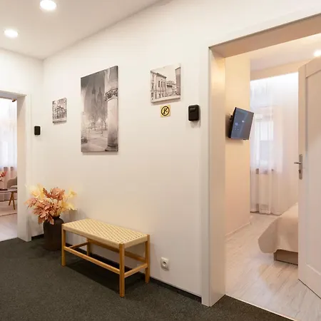 Bed and Breakfast Kazimierz By Staymoovers Krasków