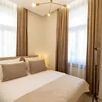 Kazimierz By Staymoovers Bed and breakfast 4*